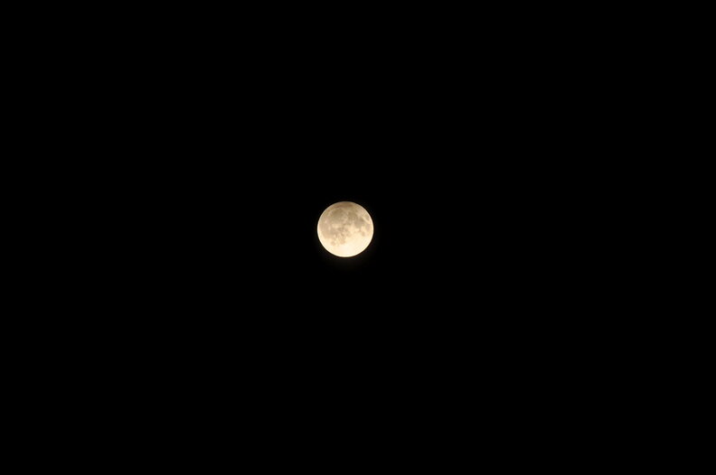 Finsternis_fast_vorueber.jpg