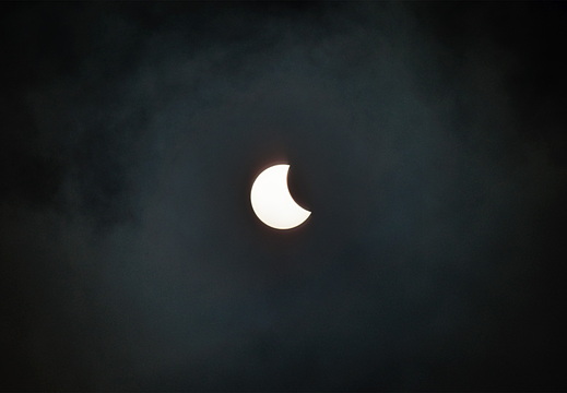 Erster Blick auf die Finsternis 9-55h MEZ