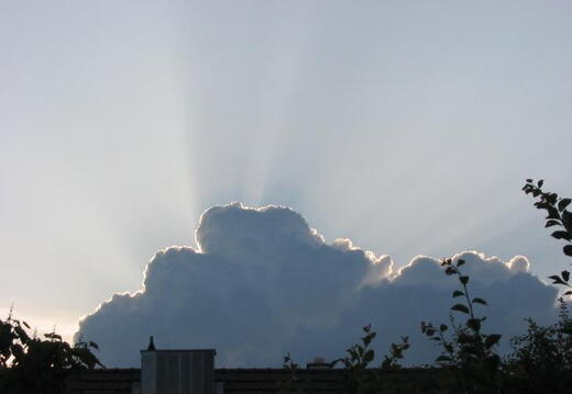Crepuscular Strahlen