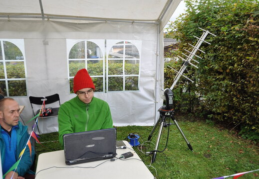 Auf der Suche nach Satelliten