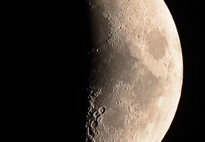 Der Mond mit 1250mm Brennweite
