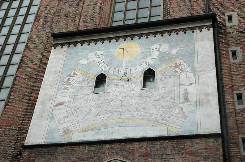 Frauenkirche__Muenchen_D.jpg