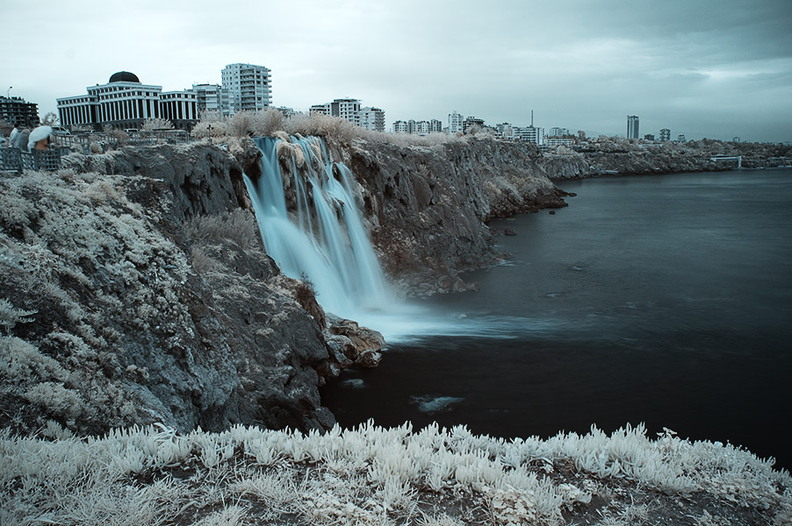 Dueden_Wasserfall.jpg