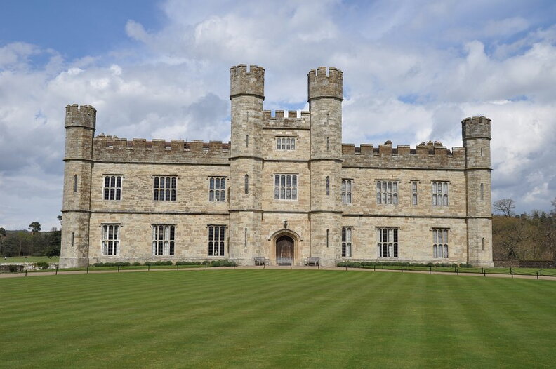 The_new_Castle_leeds-castle_17.jpg